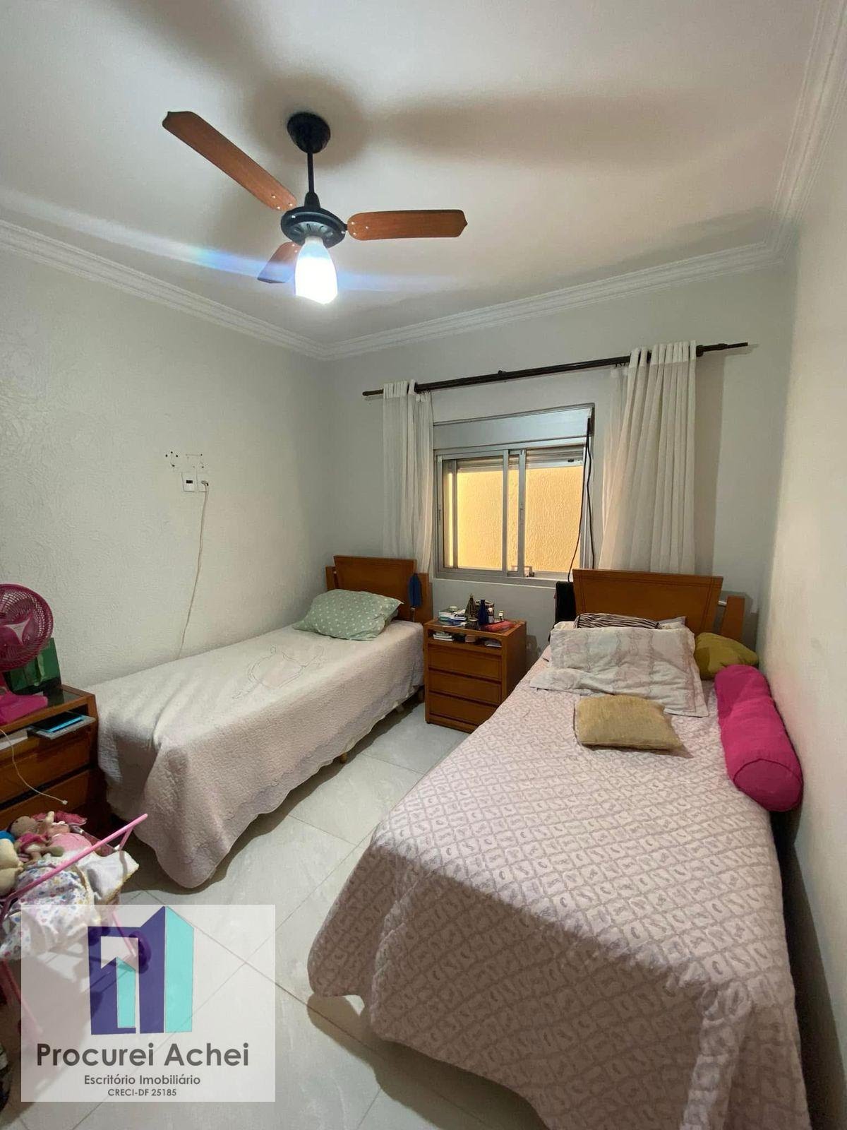 Casa à venda com 3 quartos, 2 suítes, 4 vagas e 926m² no Setor Habitacional Vicente Pires, Brasília (DF) — foto 6 de 27