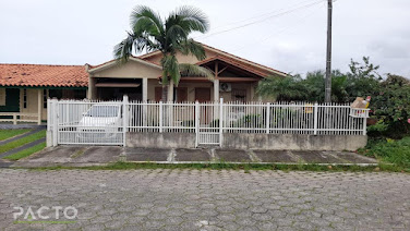 Casa em Erechin  -  Balneário Arroio do Silva