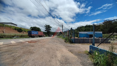 Comercial em Bairro Tenentes  -  Extrema