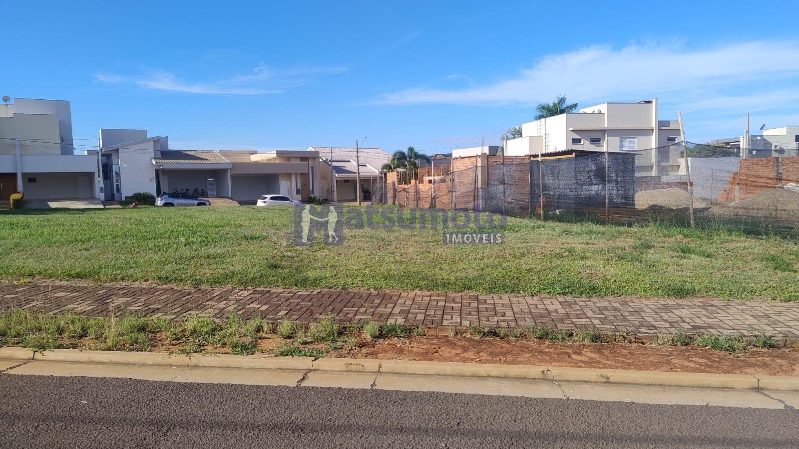 Frente do Terreno com 17 metros