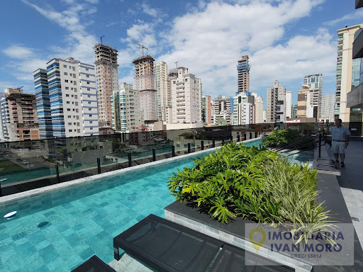 Apartamento  à venda em Meia Praia  -  Itapema, SC.