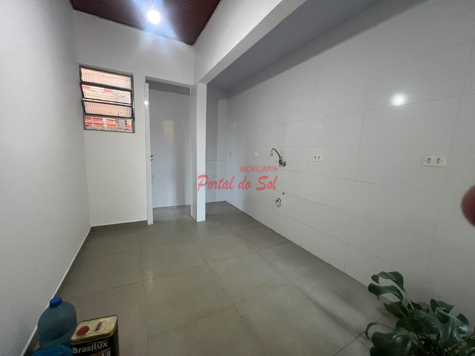Casa para alugar com 3 quartos e 1 banheiro no Centro, Santo Antônio da Platina (PR) — foto 3 de 9