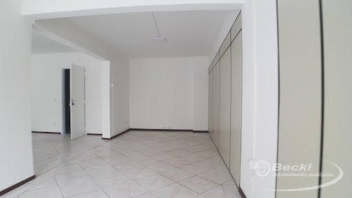 Edificio Precisente Sala Comercial