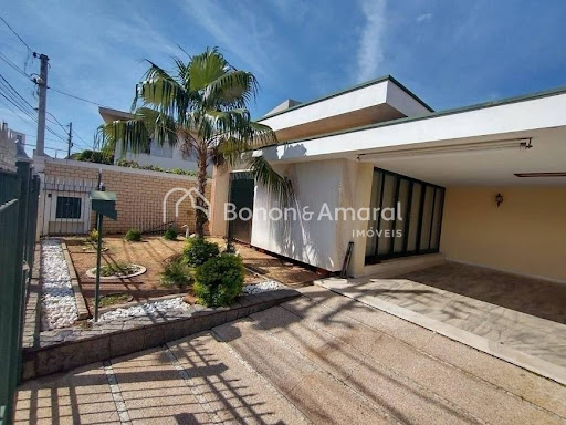 Casa, 5 quartos, 261 m² - Foto 1