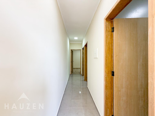 Casa no Bairro Villa Verde  -  Bragança Paulista