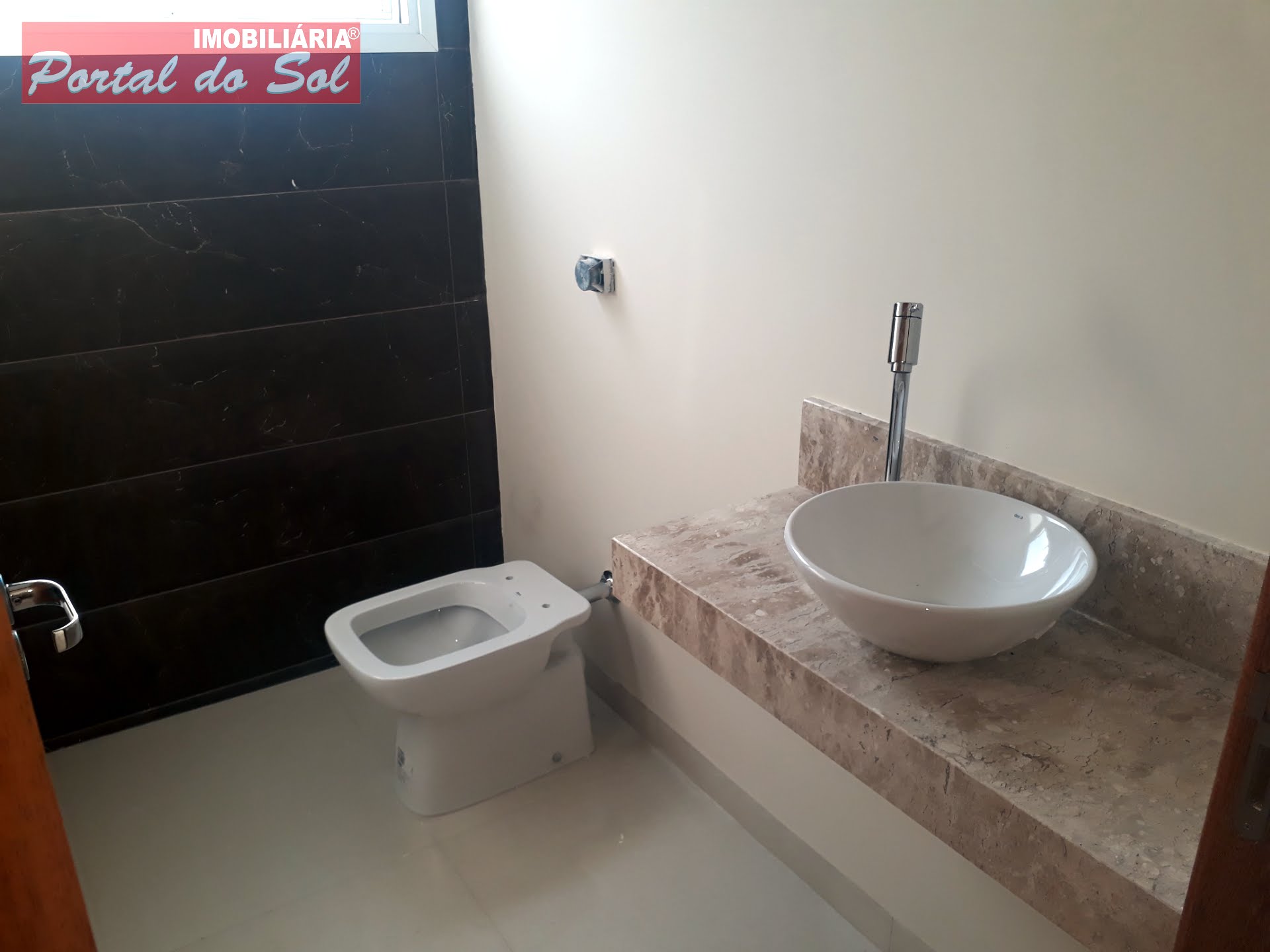 Casa à venda com 3 quartos, 1 suíte, 4 vagas e 199m² no Condominio Residencial Monte Sinai, Santo Antônio da Platina (PR) — foto 4 de 10