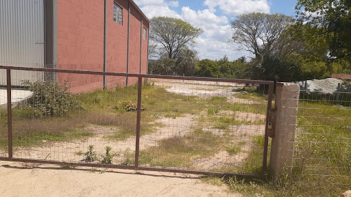 <p>Descubra o espaço ideal para o seu negócio em Bagé! Este amplo depósito para locação está localizado no bairro Castro Alves, uma região estratégica e de fácil acesso, perfeita para empresas que bus