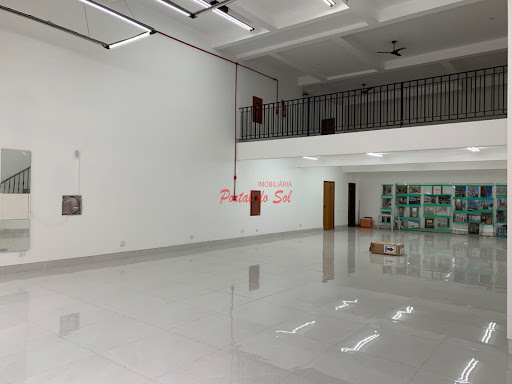 Loja/Salão no Centro de Santo Antônio da Platina para Alugar