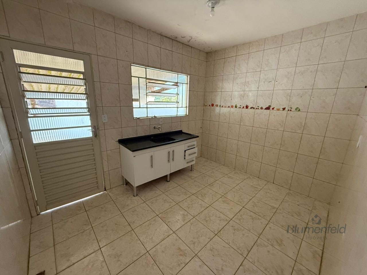 Casa à venda com 2 quartos, 1 banheiro, 3 vagas e 120m² no Jordanópolis, Arujá (SP) — foto 6 de 14
