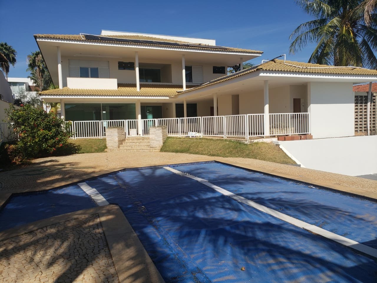 sobrado-a-venda-4-quartos-4-suites-5-vagas-morada-