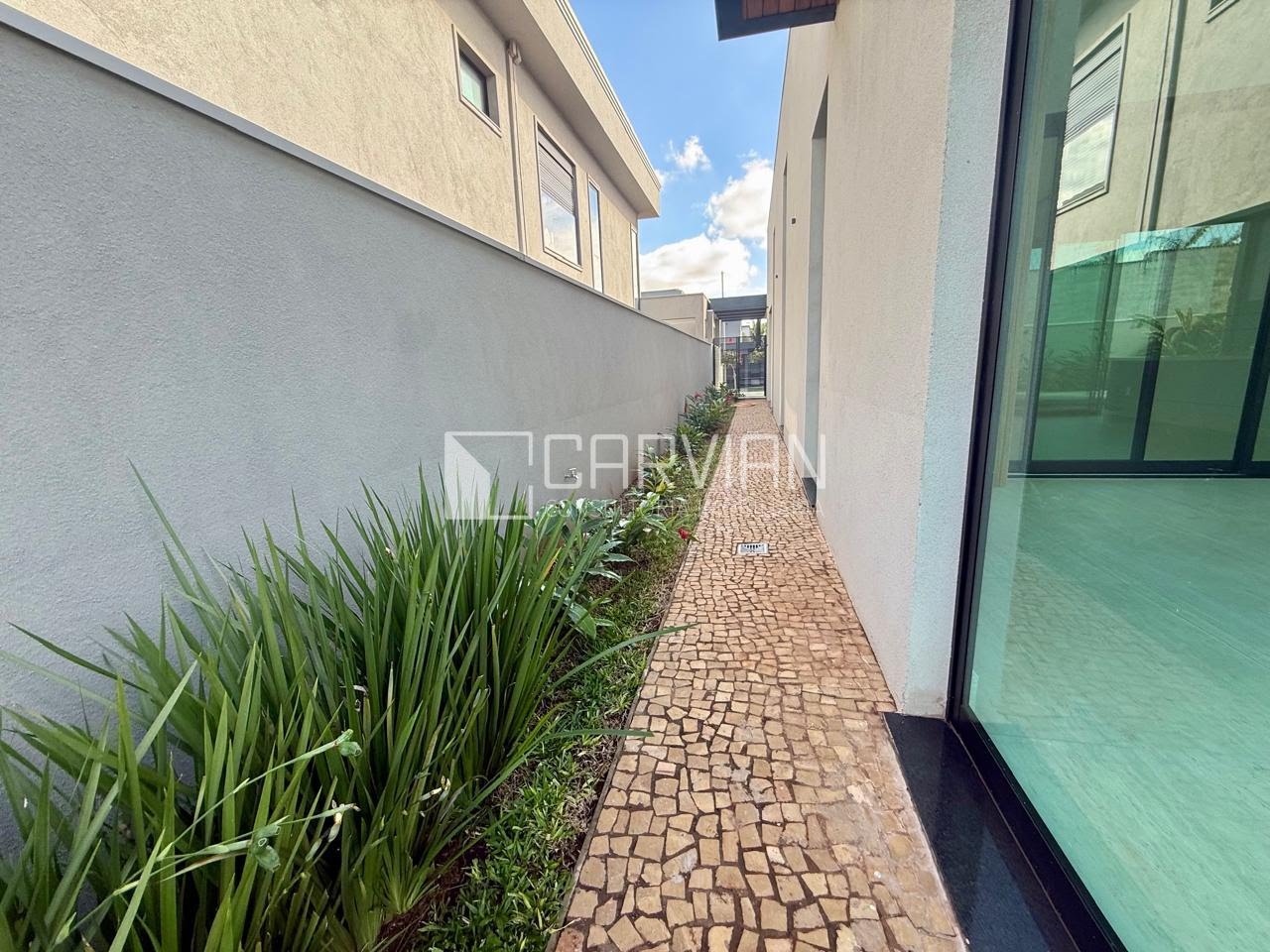 Casa à venda com 3 quartos, 3 suítes, 4 vagas e 500m² no Bonfim Paulista, Ribeirão Preto (SP) — foto 8 de 30