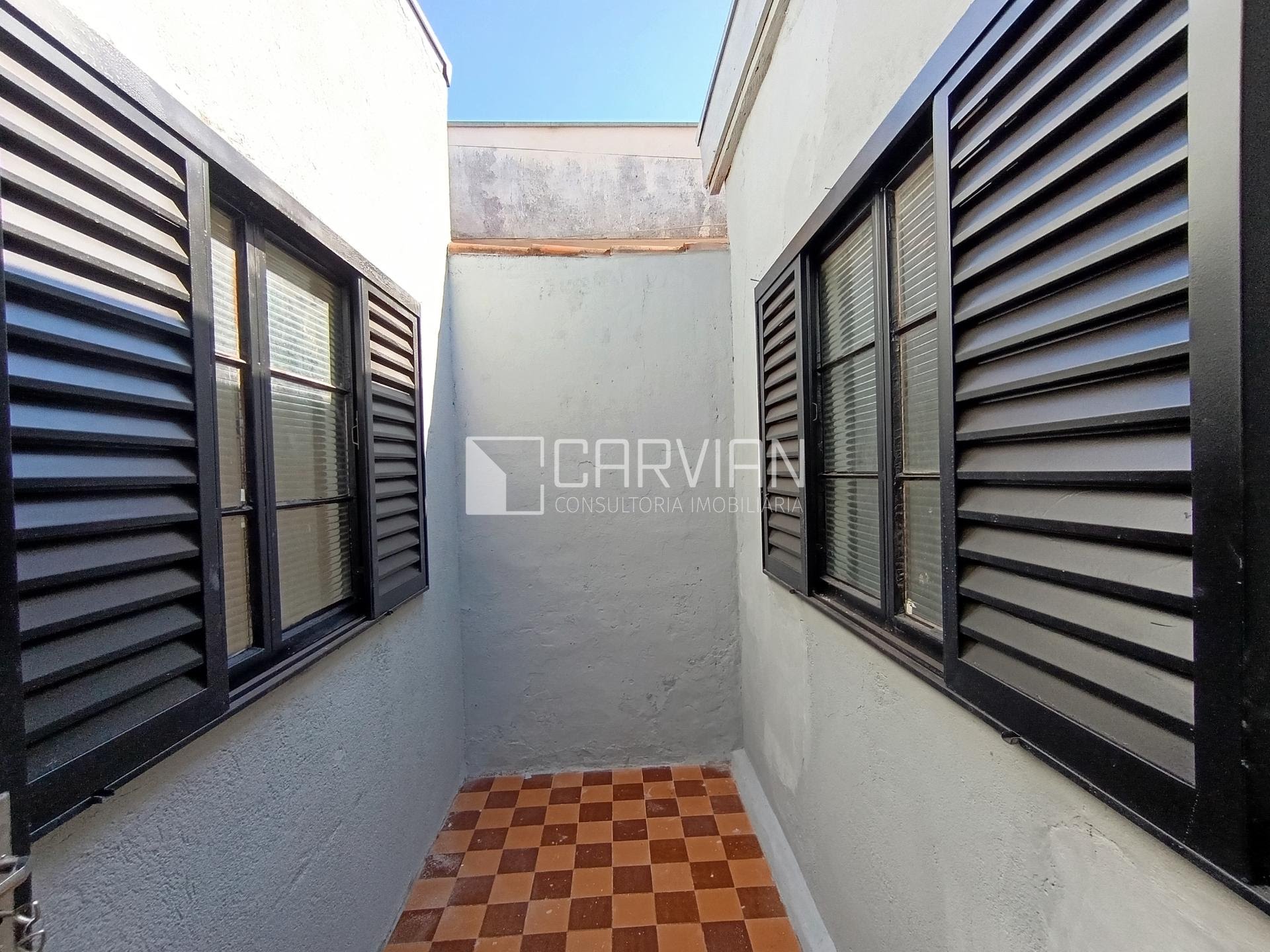 Casa à venda com 3 quartos, 1 banheiro, 4 vagas e 157m² no Vila Tiberio, Ribeirão Preto (SP) — foto 11 de 19