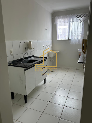  APARTAMENTO TÉRREO COM 2 DORMITÓRIOS À VENDA – PQ. OXFORD 