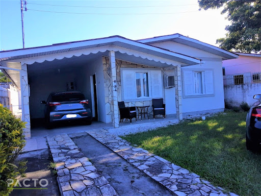 Casa em Coloninha  -  Araranguá