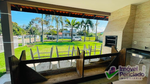 Casa à venda em Itapoá: 3 dormitórios e suíte | 93m²