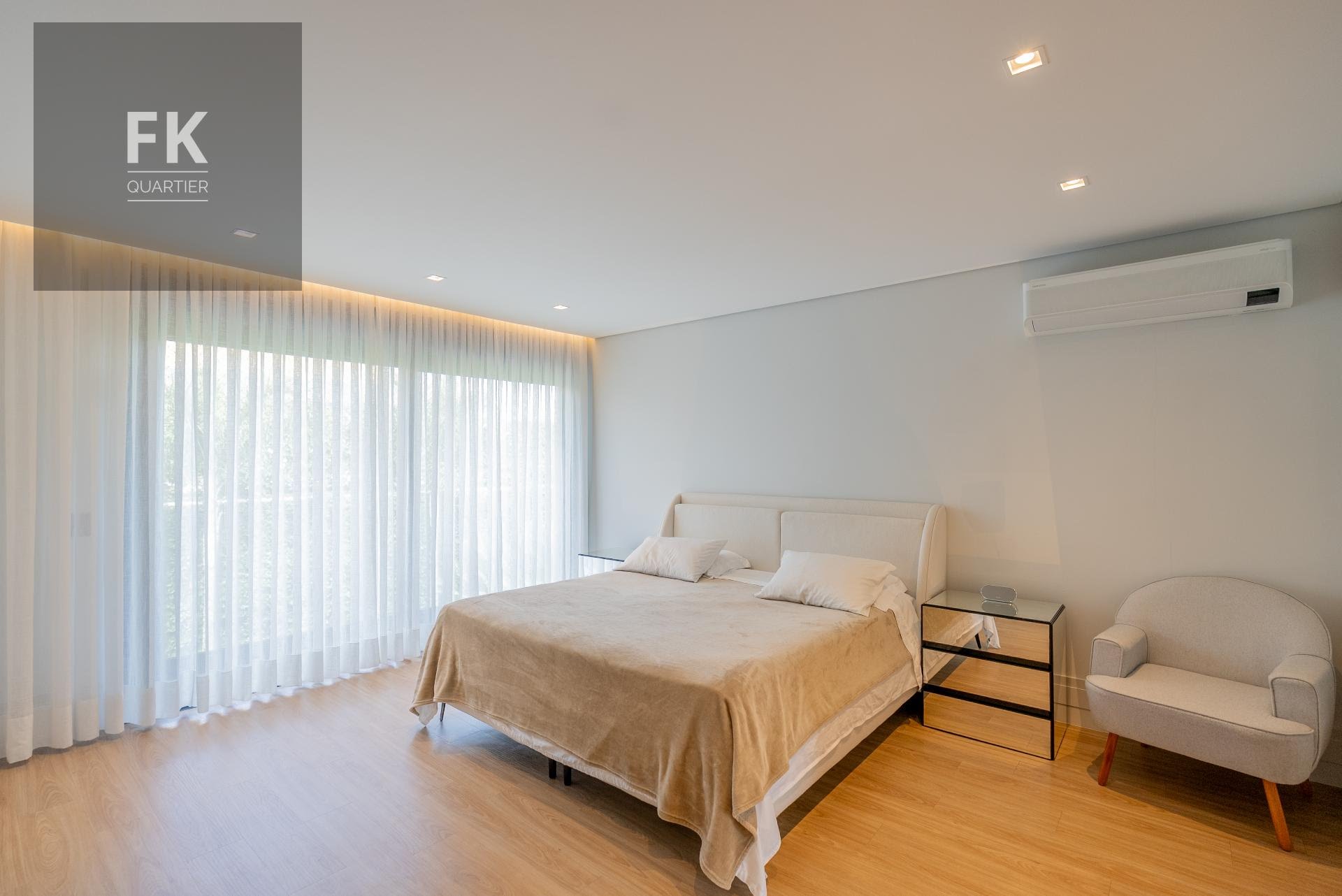 Casa à venda com 4 quartos, 4 suítes, 6 vagas e 537m² no Alphaville Residencial Dois, Barueri (SP) — foto 27 de 30