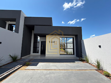 Casa à Venda no bairro Vale Verde, Cascavel – 2 Quartos e Suíte, 80m²