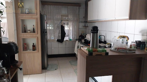 Casa para Alugar em Araquari: 5 Quartos, 3 Suítes, Rainha