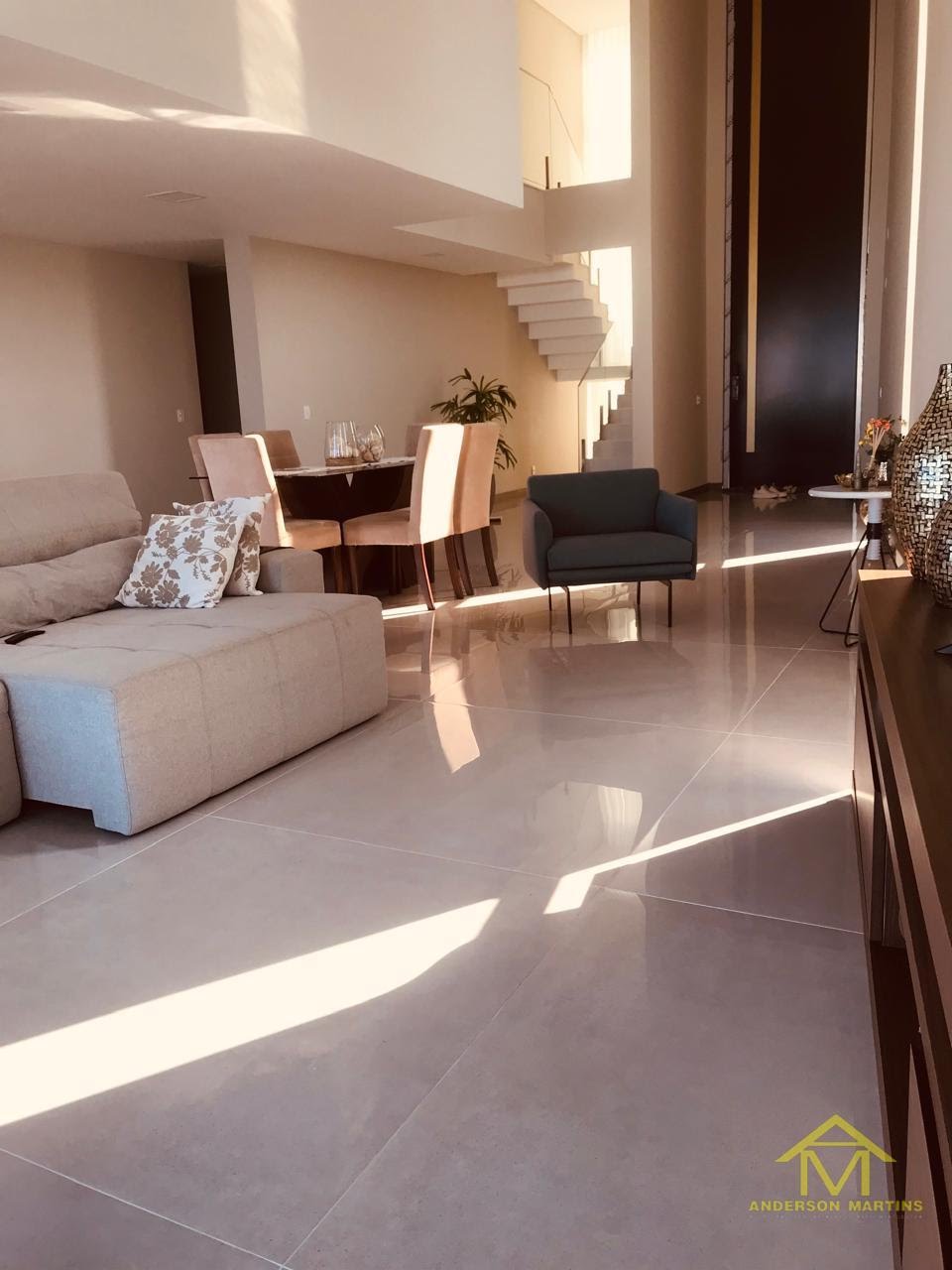 Casa à venda com 4 quartos, 5 banheiros, 4 vagas e 480m² no Interlagos, Vila Velha (ES) — foto 12 de 20