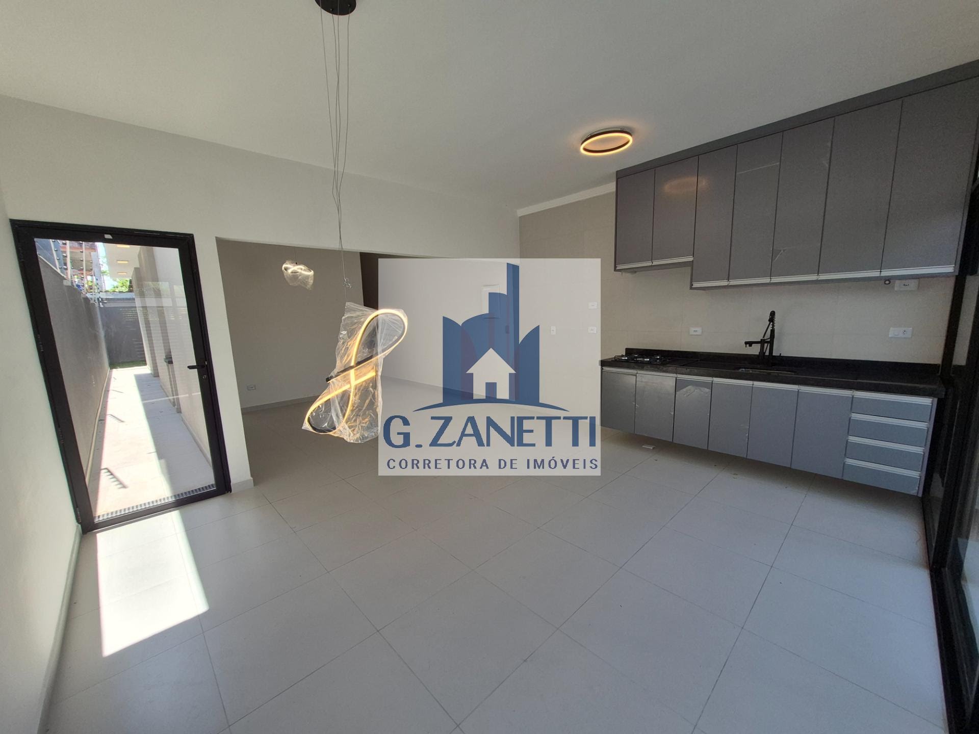 Casa, 2 quartos, 70 m² - Foto 4