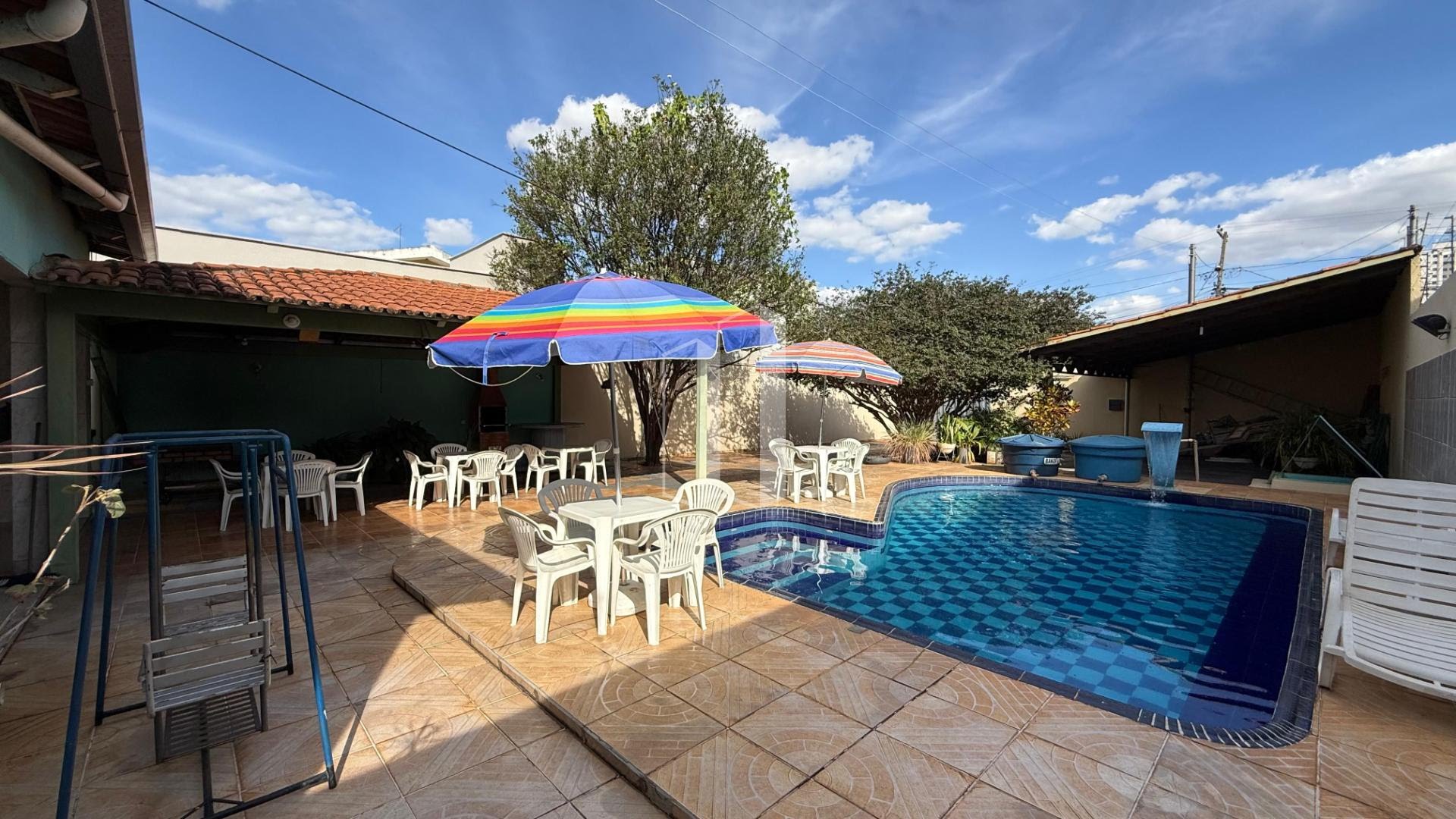 Casa à venda com 1 quarto, 1 suíte, 4 vagas e 90m² no Jardim Maria Inês, Aparecida de Goiânia (GO) — foto 5 de 27
