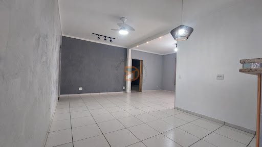 Casa em Santa Cruz  -  Mogi Mirim