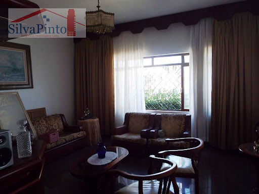 Casa Térrea em Jardim Morumby  -  Taubaté