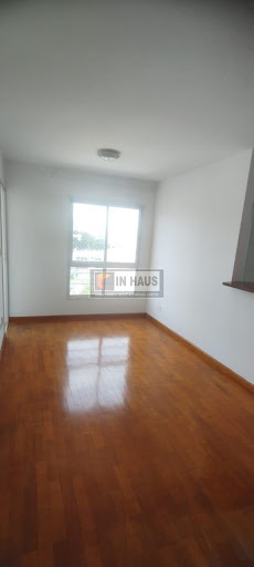 Apto 1 dorm com sacada, suite e vaga em Mirandopolis
