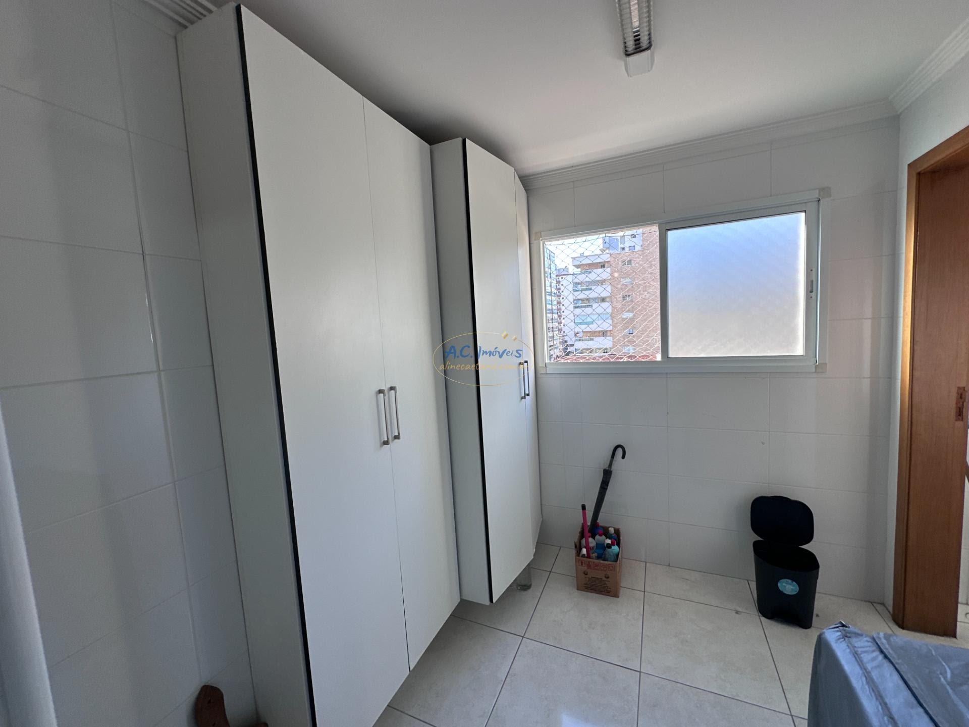 Apartamento para alugar com 3 quartos, 3 suítes, 2 vagas e 140m² no Canto do Forte, Praia Grande (SP) — foto 25 de 30