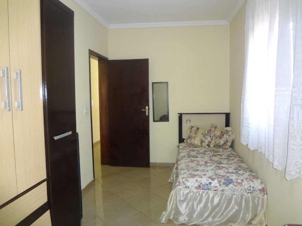 Casa à venda com 3 quartos, 2 banheiros, 1 vaga e 163m² no Parque Rodrigo Barreto, Arujá (SP) — foto 18 de 19