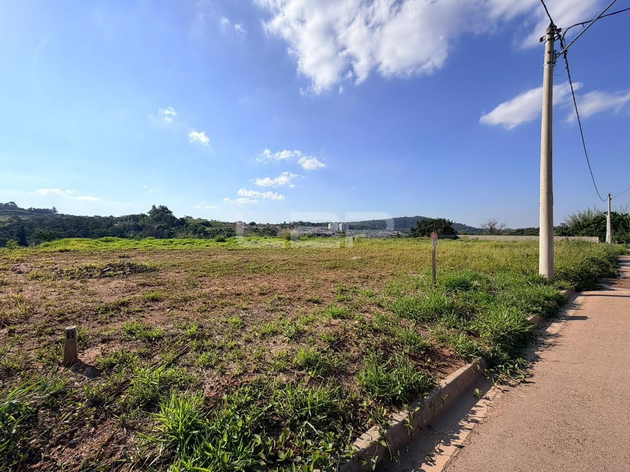 Terreno à venda com 250m² de terreno no Jardim Japão, Itupeva (SP) — foto 5 de 11