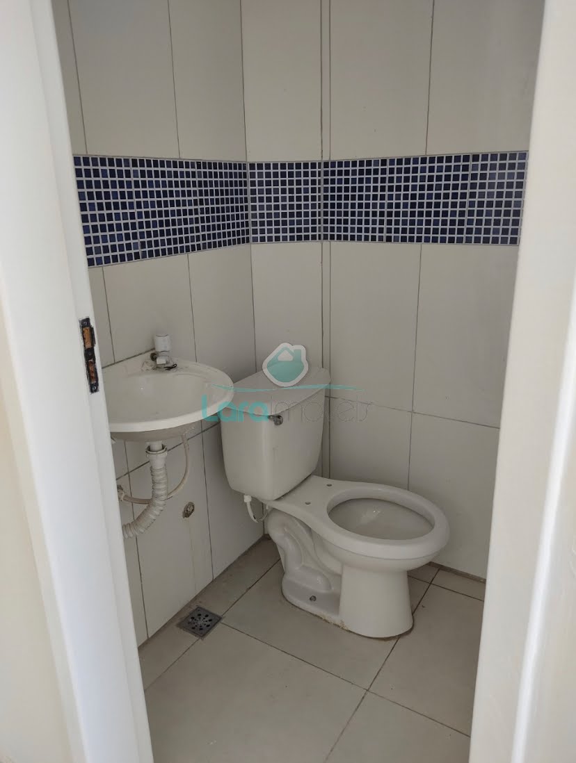 Comercial para alugar com 1 banheiro e 35m² no Centro, Macaé (RJ) — foto 8 de 9