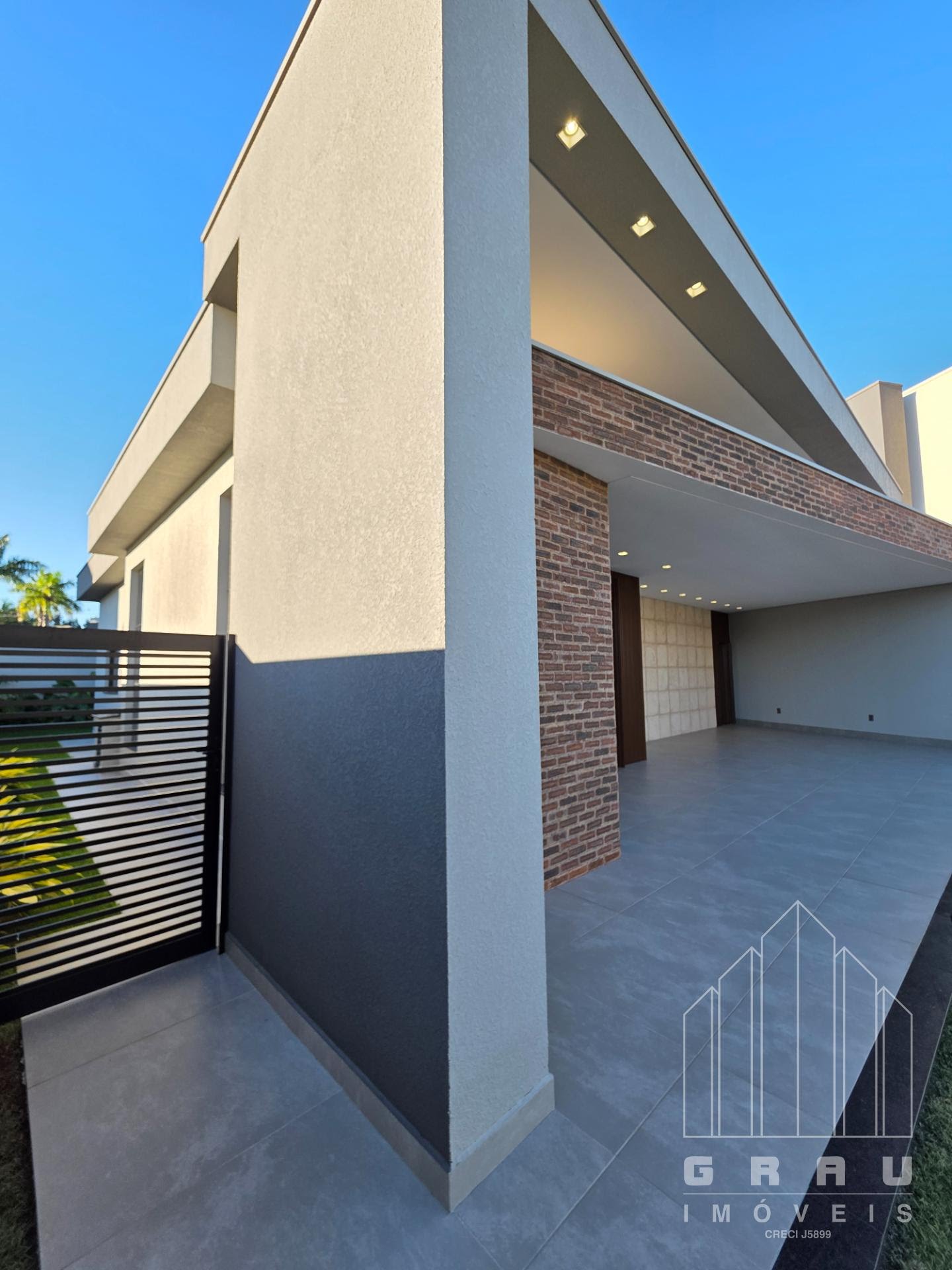 Casa no Condominio Terras Alpha 1  -  Foz do Iguaçu
