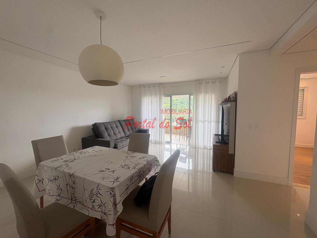 Apartamento à venda com 3 suítes, 3 vagas e 220m² no Jardim São Francisco, Santo Antônio da Platina (PR) — foto 11 de 12