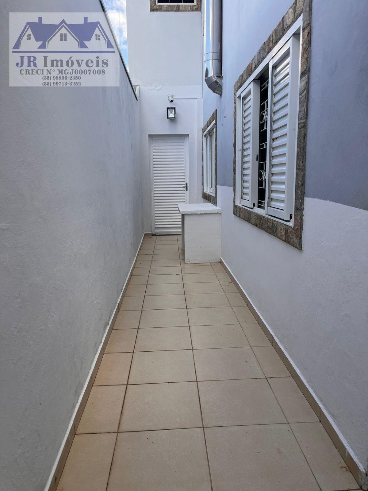 Casa à venda com 4 quartos, 1 suíte, 4 vagas e 190m² no Sossêgo, Piranguinho (MG) — foto 13 de 30