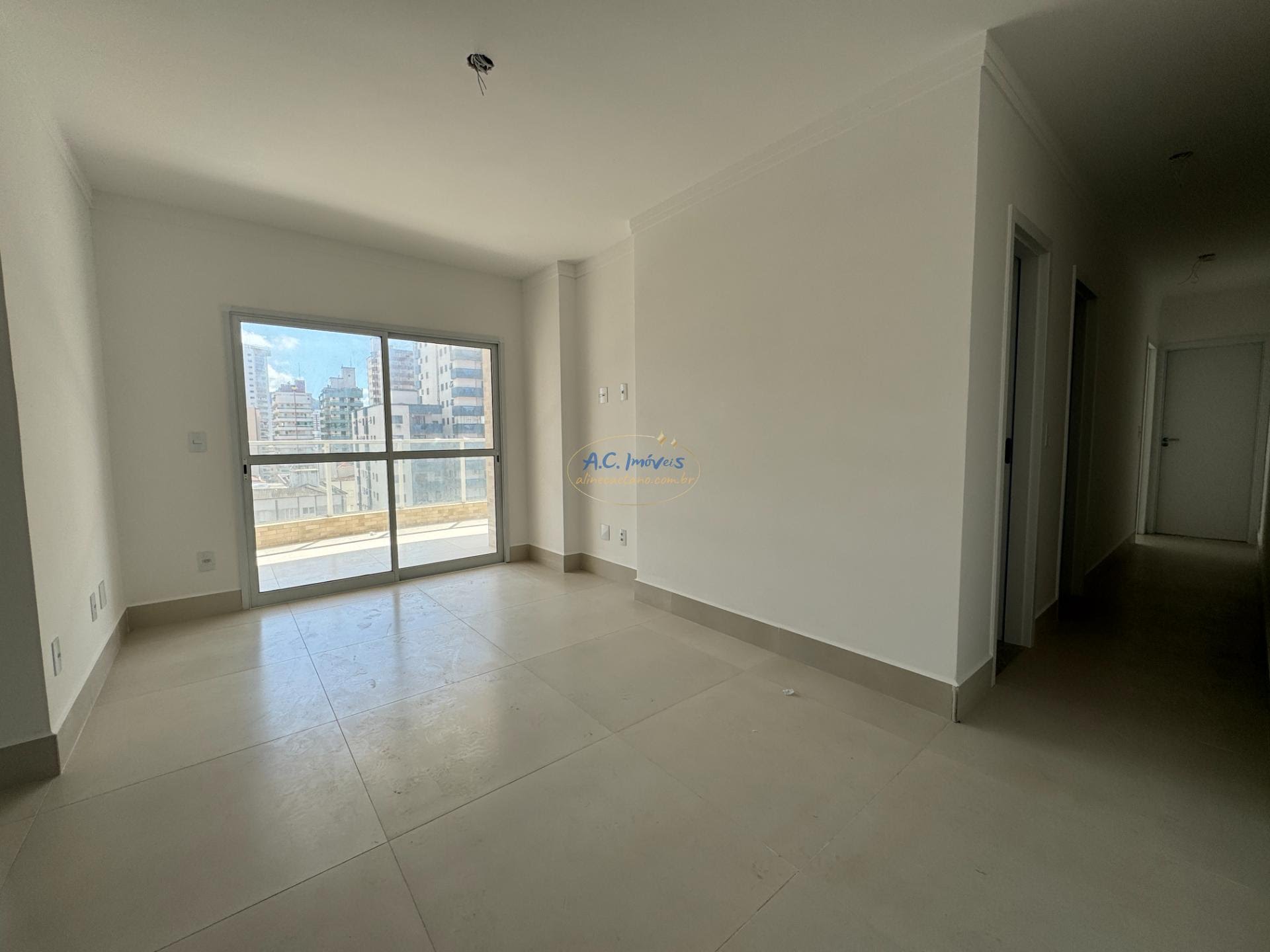 Apartamento à venda com 3 quartos, 3 suítes, 2 vagas e 109m² no Guilhermina, Praia Grande (SP) — foto 4 de 26