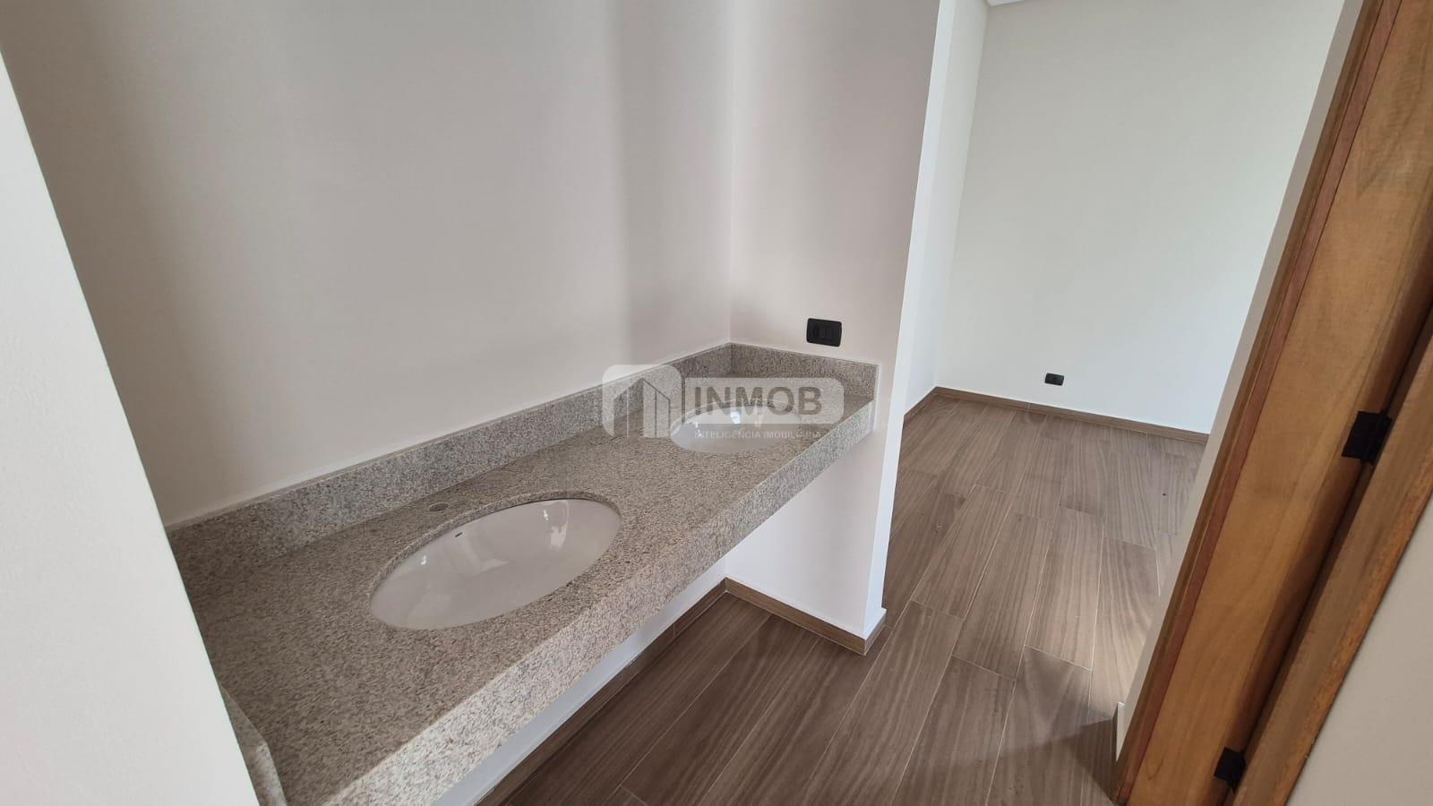Casa à venda com 3 quartos, 1 suíte, 4 vagas e 165m² no Jardim Jaragua, Tremembé (SP) — foto 18 de 30
