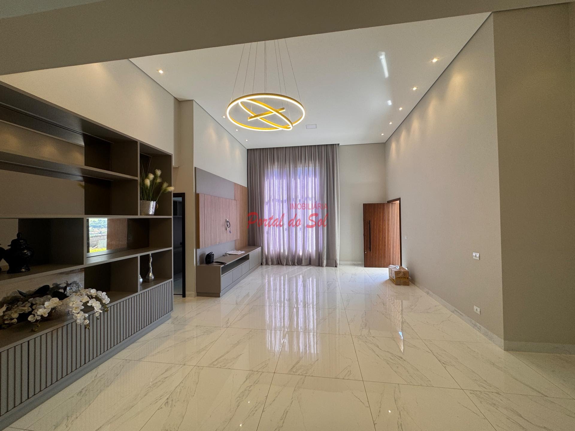 Casa à venda com 3 quartos, 3 suítes, 2 vagas e 248m² no Residencial Royal Park, Santo Antônio da Platina (PR) — foto 3 de 20