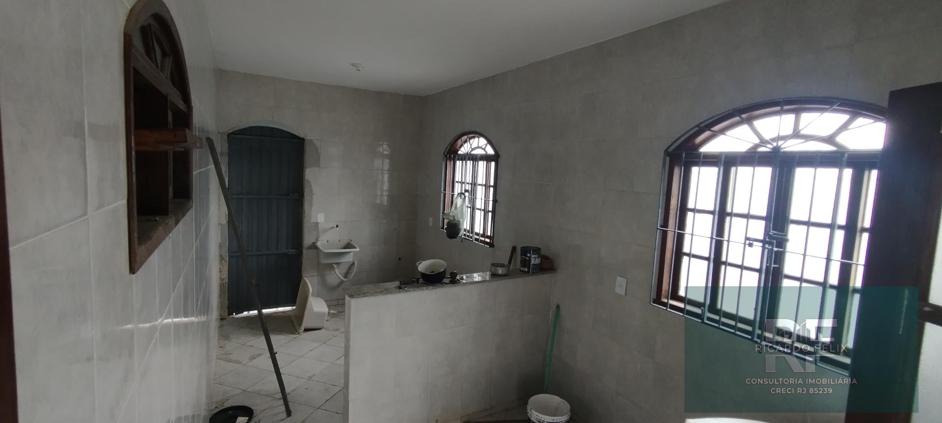 Casa à venda com 3 quartos, 1 banheiro e 110m² no Verdes Mares, Rio das Ostras (RJ) — foto 24 de 25