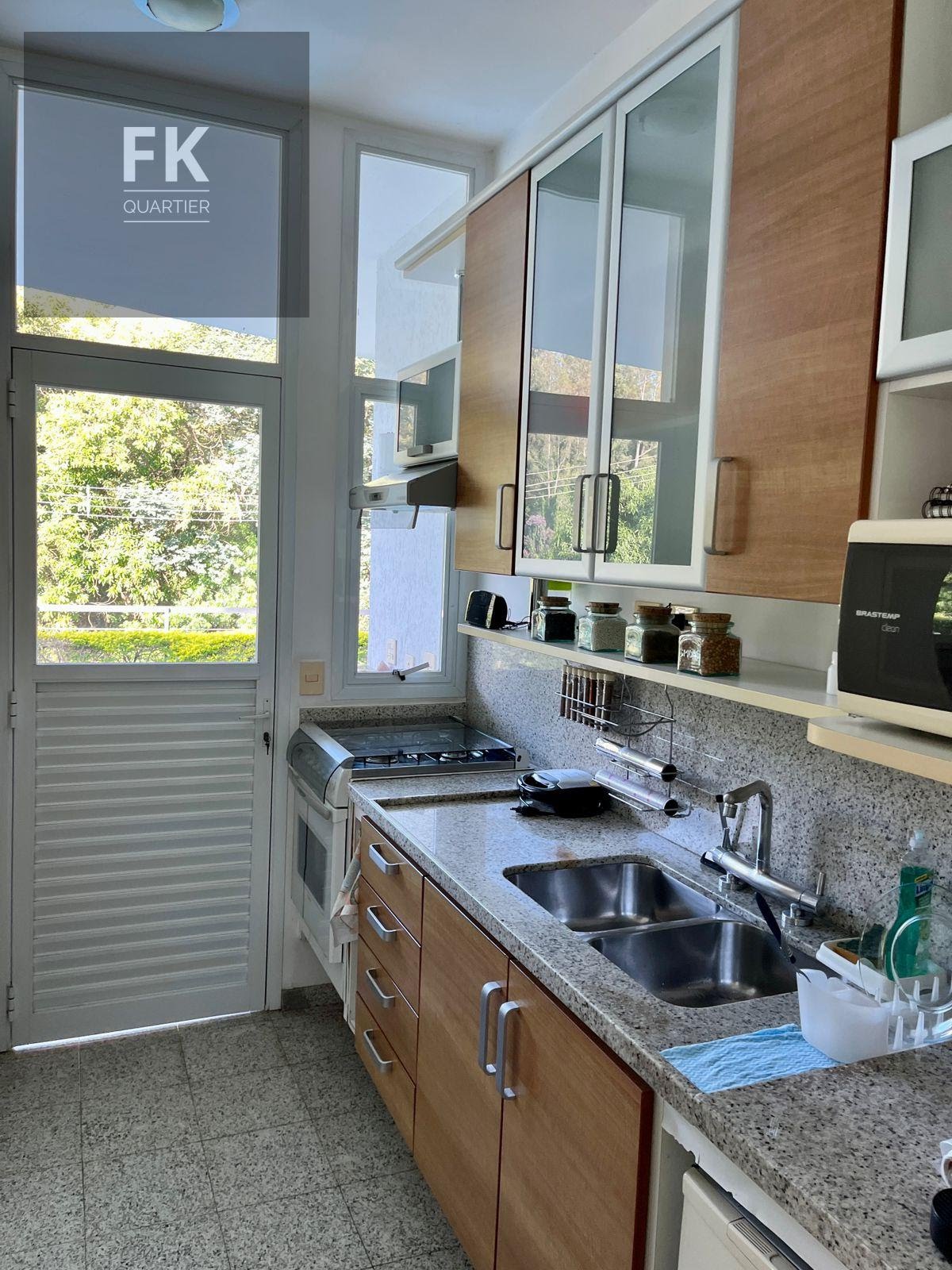 Casa à venda com 1 quarto, 1 suíte, 2 vagas e 250m² no Alphaville, Barueri (SP) — foto 9 de 10