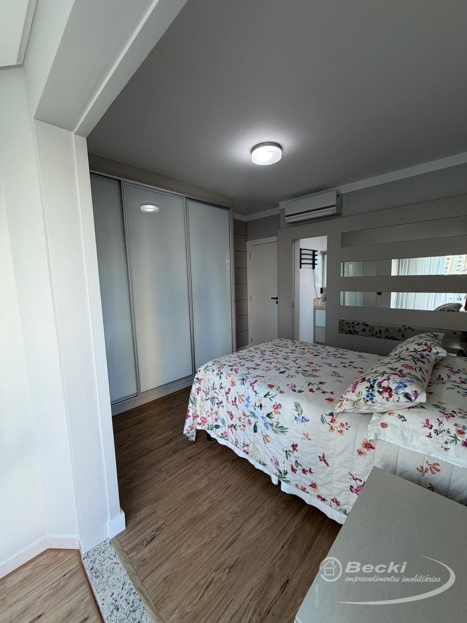 Apartamento à venda com 3 quartos, 1 suíte, 2 vagas e 104m² no Barra Norte, Balneário Camboriú (SC) — foto 8 de 30