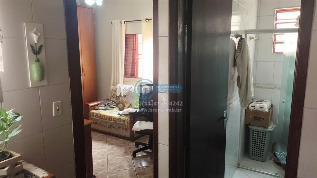 Casa à venda com 5 quartos, 4 banheiros, 6 vagas e 201m² no Imirim, São Paulo (SP) — foto 13 de 17