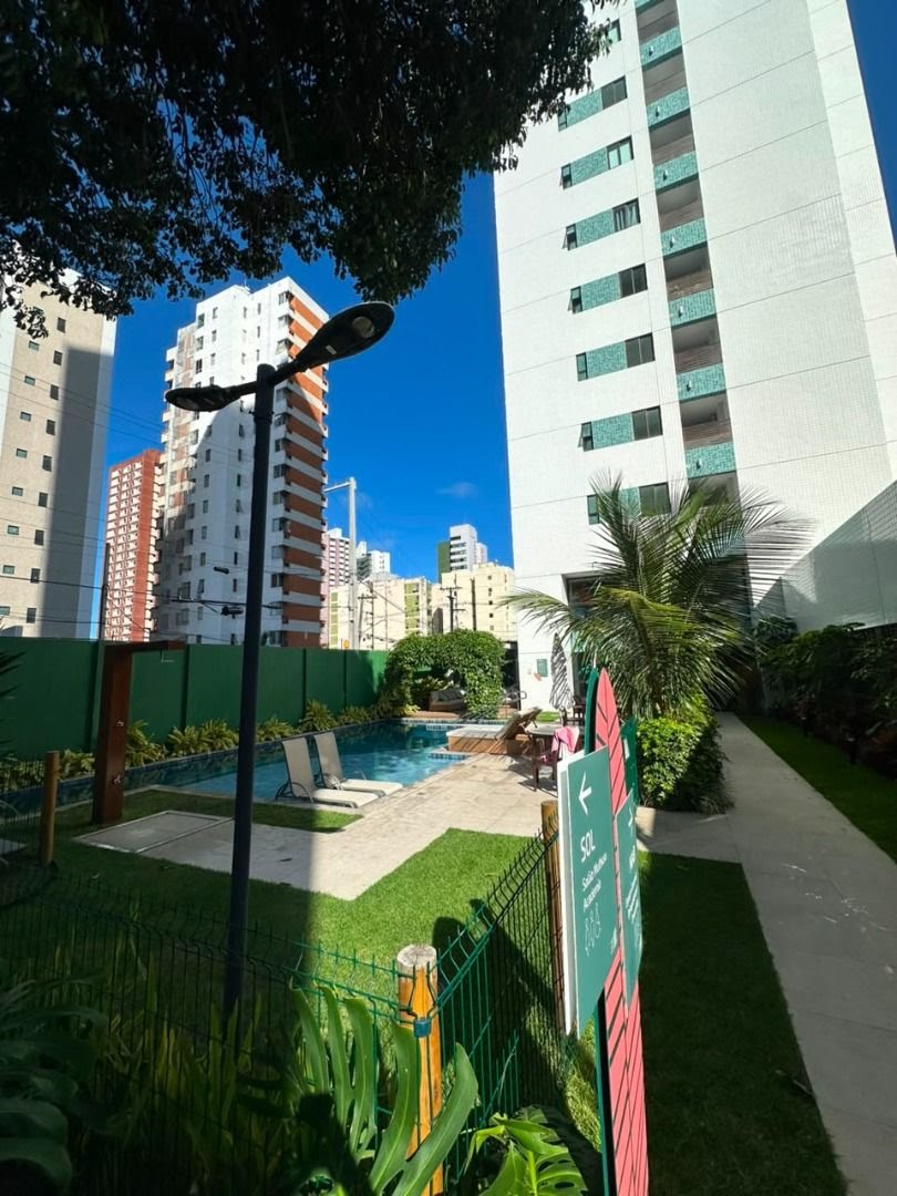 Apartamento à venda com 3 quartos, 1 suíte e 66m² no Candeias, Jaboatão dos Guararapes (PE) — foto 2 de 22