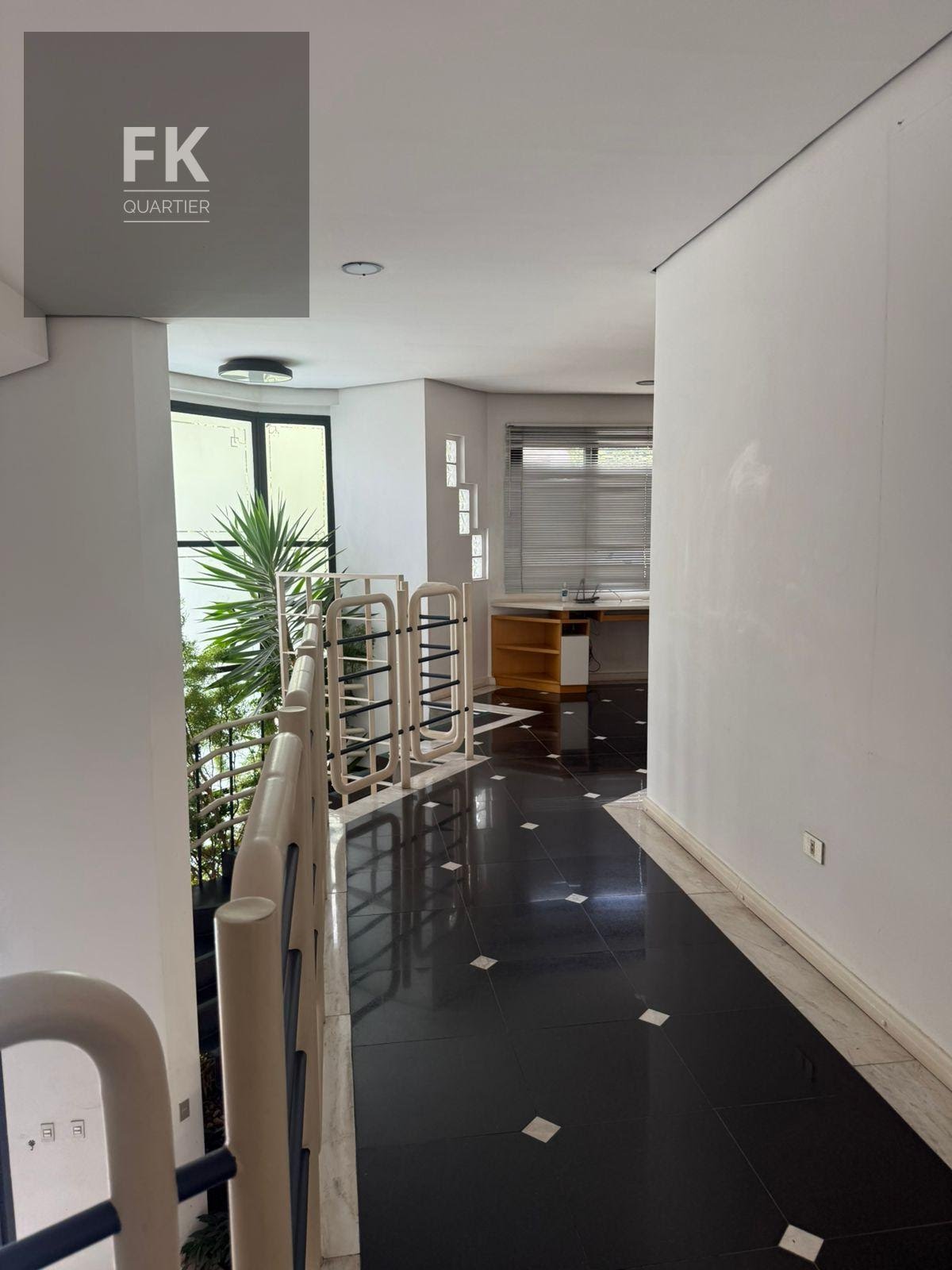 Casa à venda com 4 quartos, 4 suítes e 480m² no Alphaville Residencial Dois, Barueri (SP) — foto 16 de 19