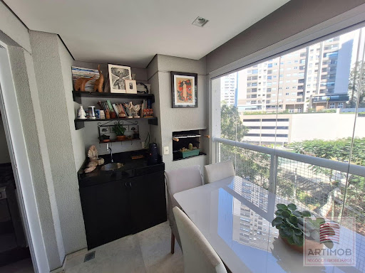 Apartamento à Venda em Vila Andrade, SP | 3 Dorms, 106m², R$895mil