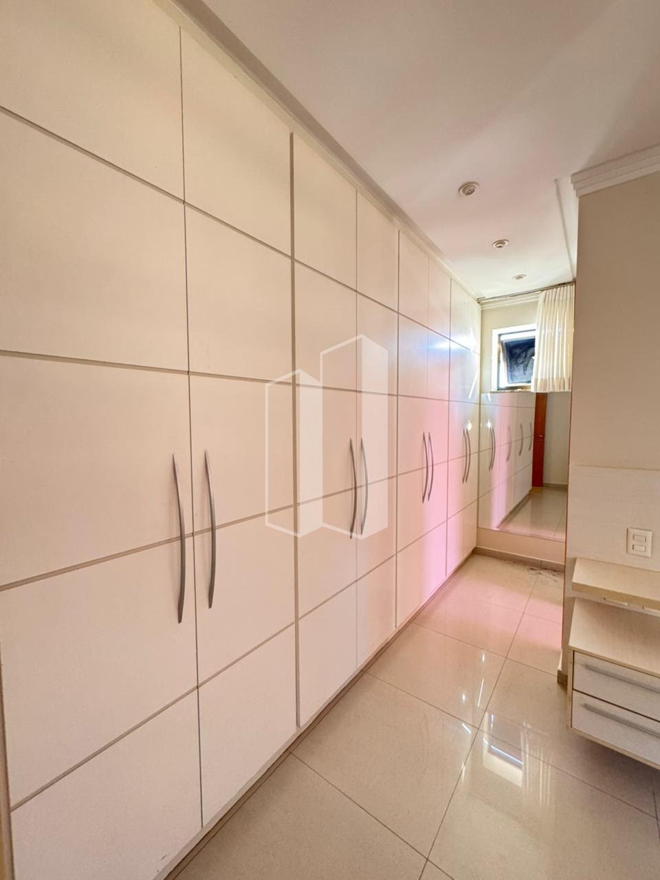 Apartamento à venda com 3 quartos, 3 suítes, 2 vagas e 140m² no Setor Bueno, Goiânia (GO) — foto 5 de 22