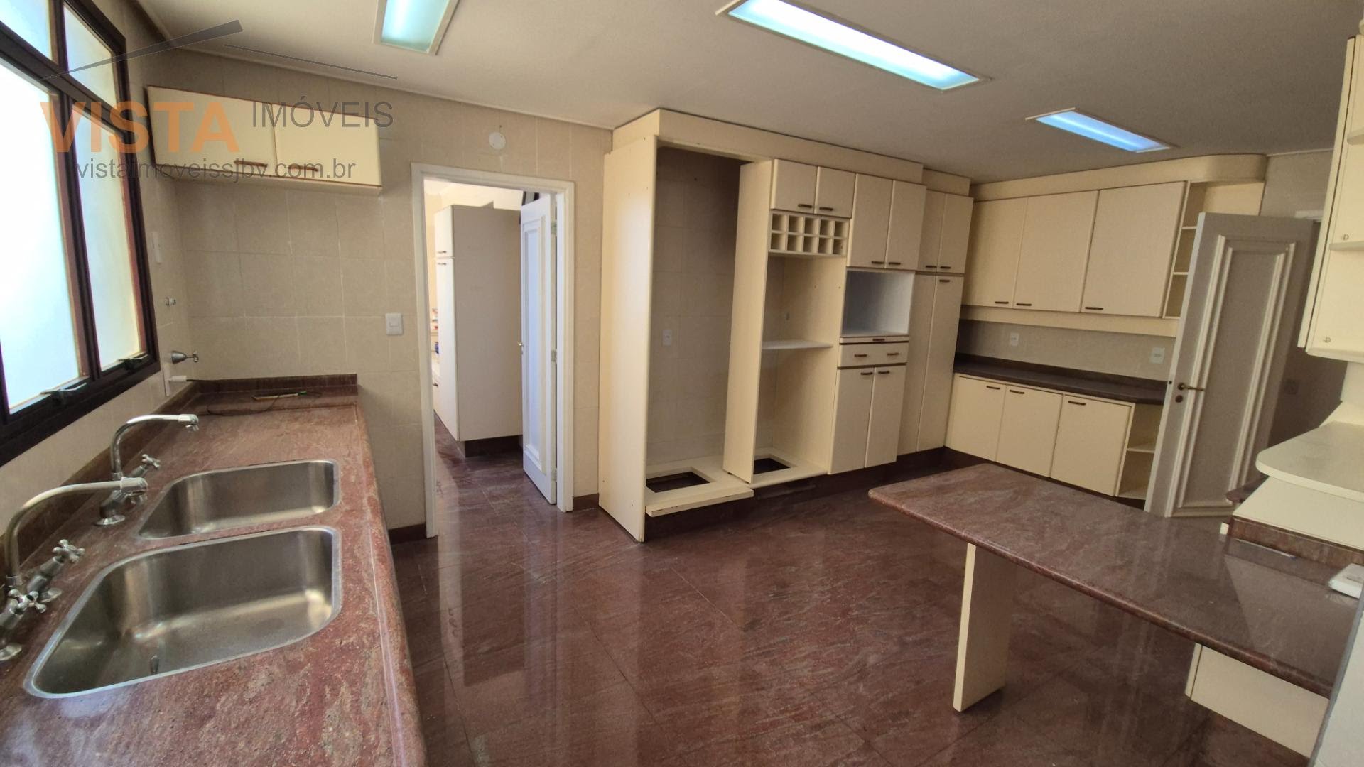 Apartamento à venda com 4 quartos, 4 suítes, 2 vagas e 310m² no Centro, São João da Boa Vista (SP) — foto 17 de 30