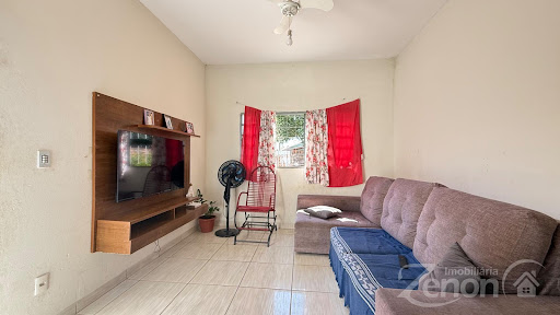 Casa em Jardim Adamantina  -  Adamantina