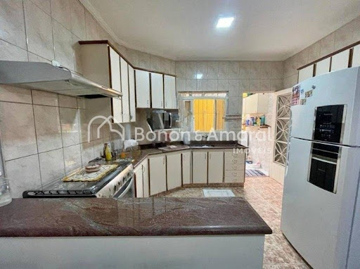 Casa, 3 quartos, 233 m² - Foto 7