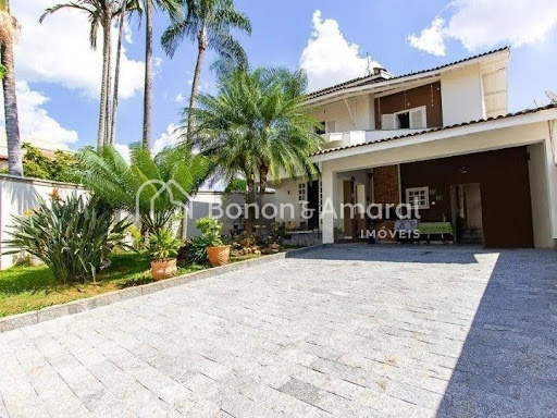 Casa, 4 quartos, 186 m² - Foto 1